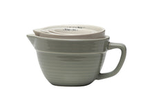 Simple Baker Measuring Cups