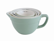Simple Baker Measuring Cups