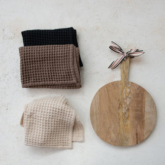 Cheese Board and Tea Towel Set