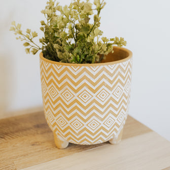 Plant Pot Spark Saffron